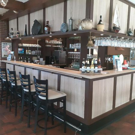 Weinhaus Hotel Norddeich  Esterno foto